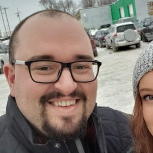 Meet your Posher, Ty